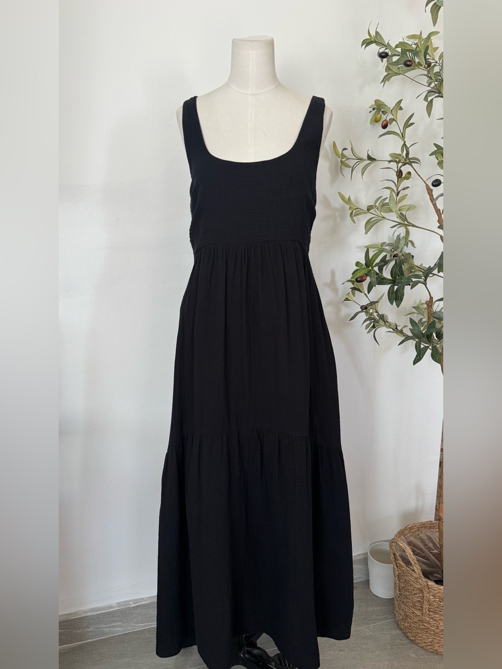 Calvin Klein Jeans Black Cotton Tiered Maxi Dress Size Medium Boho Cottagecore